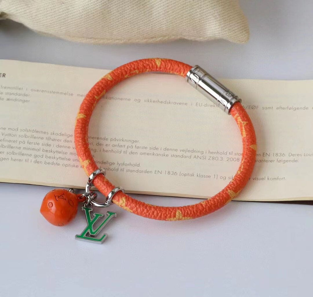 18K Louis Vuitton Hang It Fruits Orange Bracelet