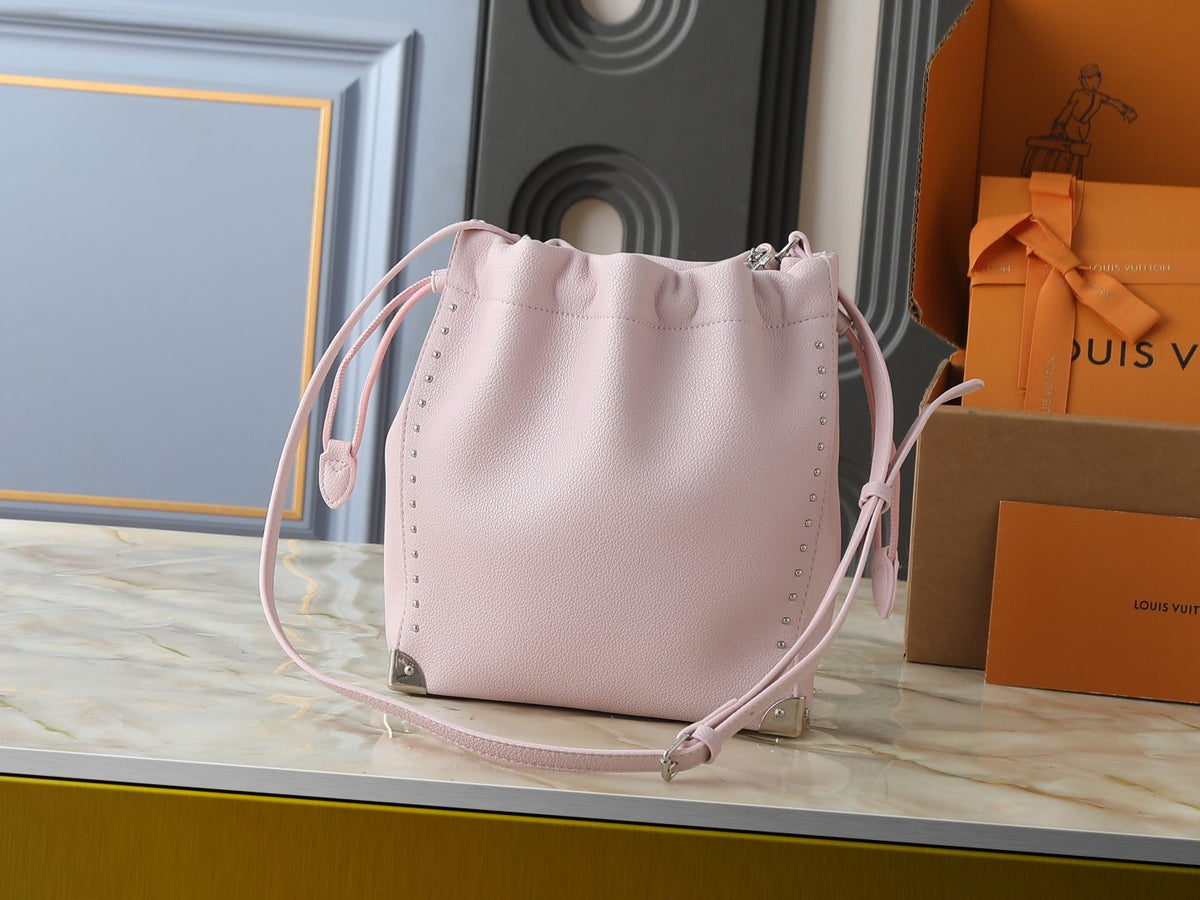 Louis Vuitton Noé Trunk Pale Pink Bucket Bag — back