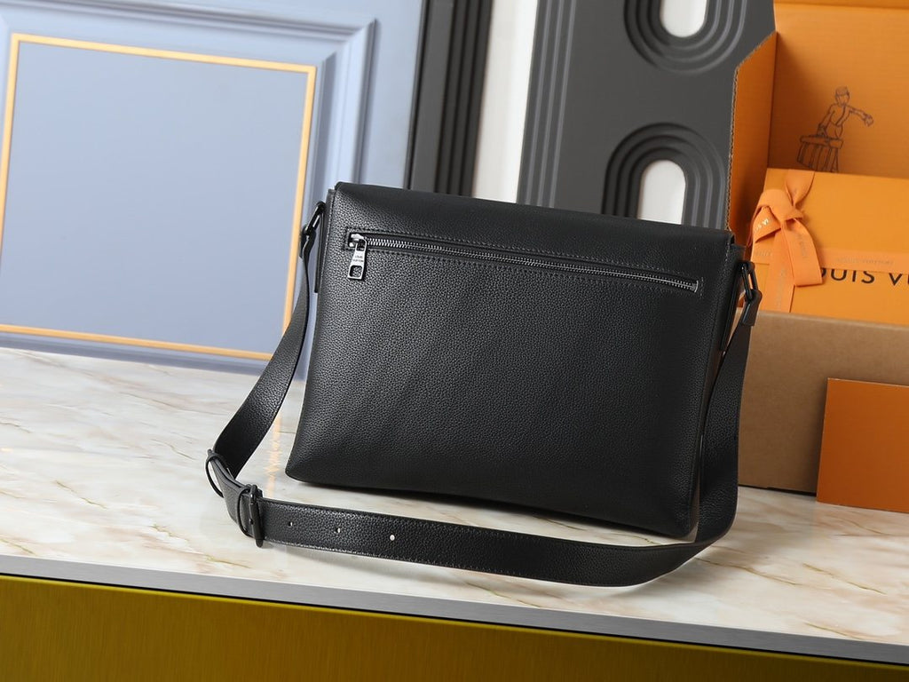 Louis Vuitton Speed Black Leather Messenger Bag — back