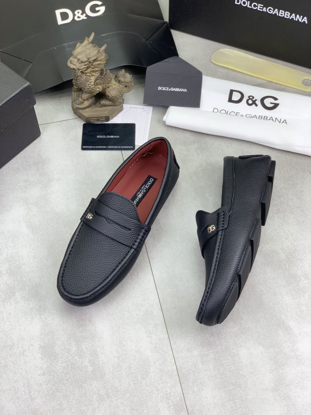 Dolce & Gabbana Dark Navy Apron-Toe Loafers — front