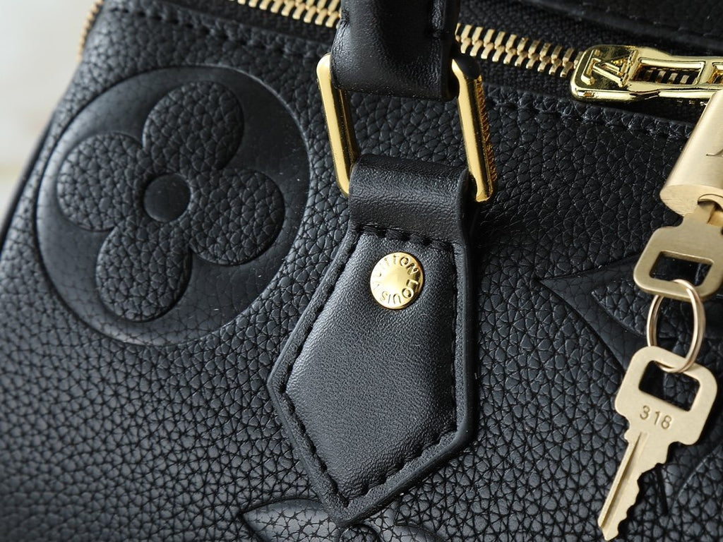Louis Vuitton Speedy Bandoulière Monogram Empreinte Handbag — detail