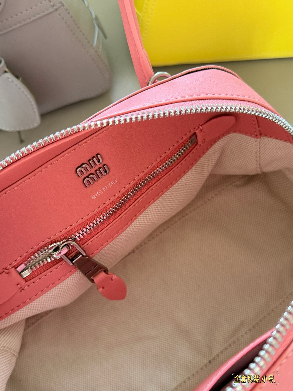 Miu Miu Vivant Zip-Top Bowling Bag — detail