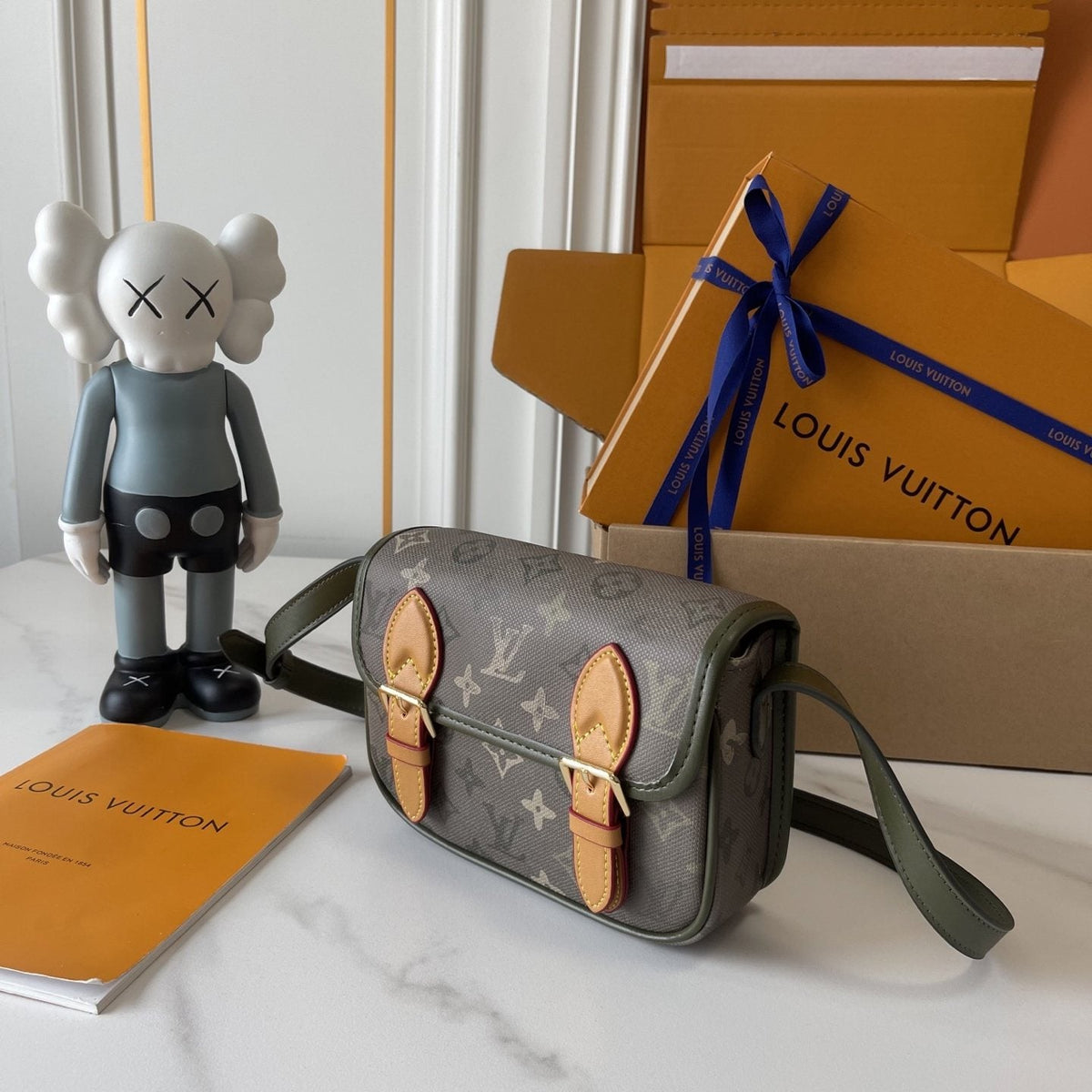 Louis Vuitton Satchel Mini Monogram Crossbody Bag — side