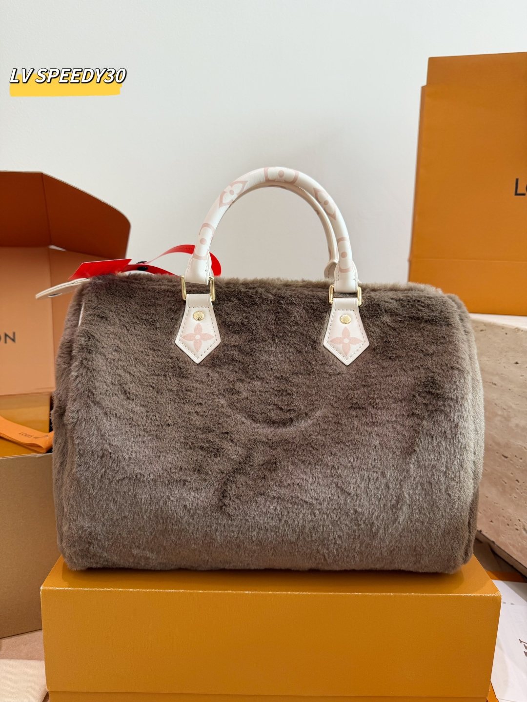 Louis Vuitton Speedy Fuzzy Top-Handle Bag — front