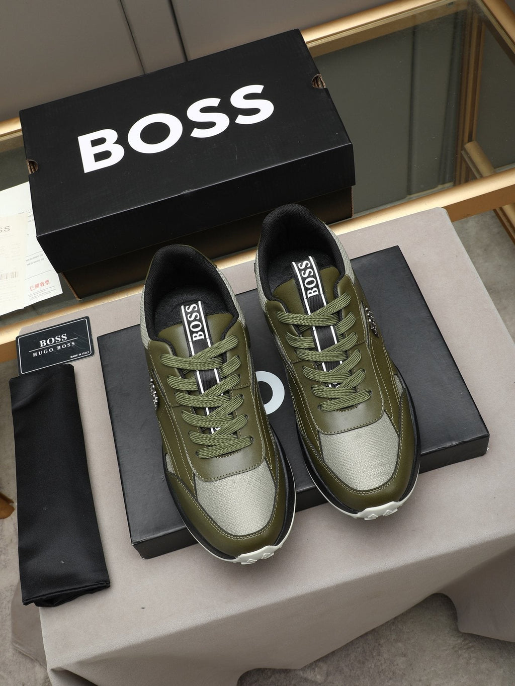 Hugo Boss Paneled Low-Top Sneakers — front