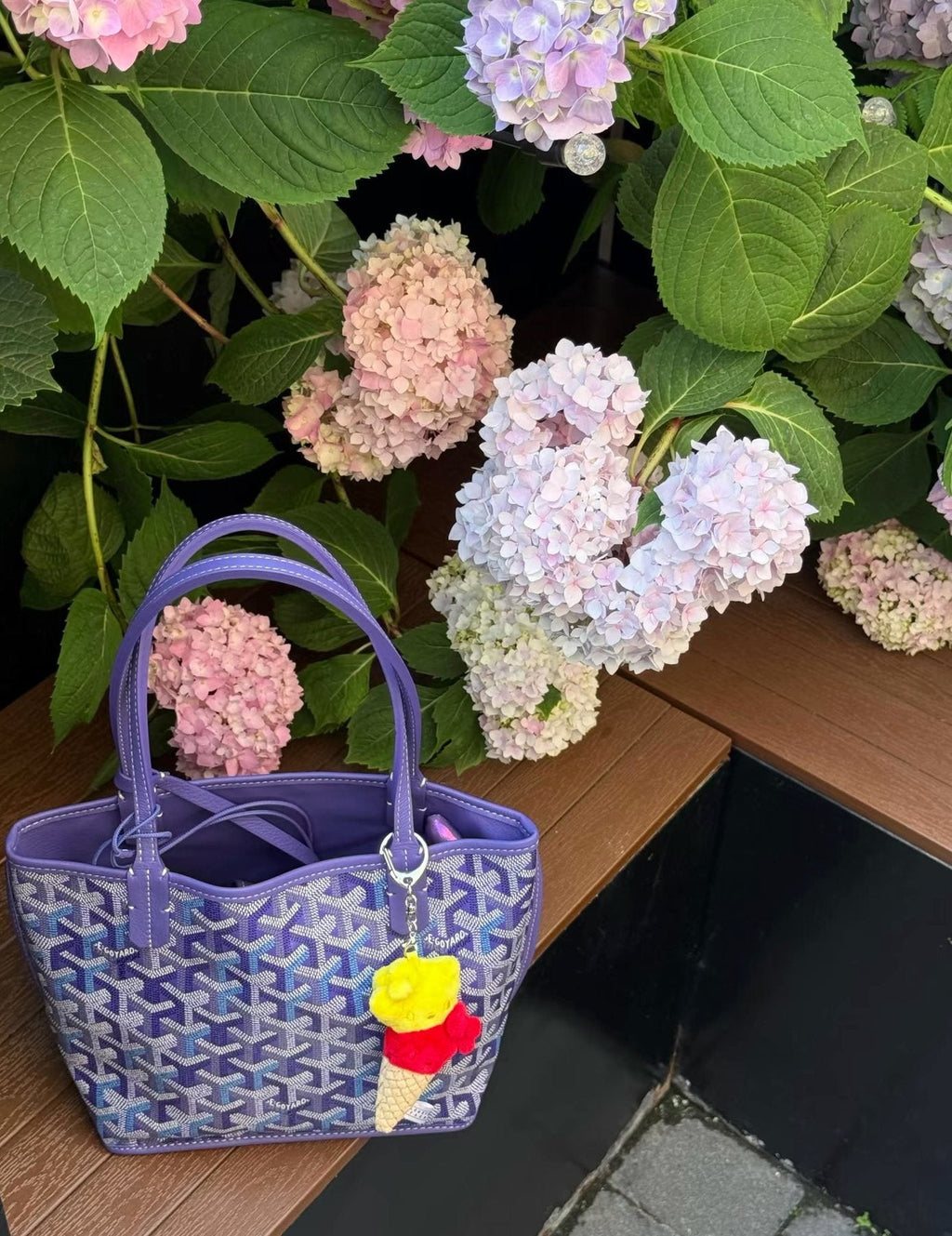 Goyard Geometric Pattern Open-Top Tote Bag — detail