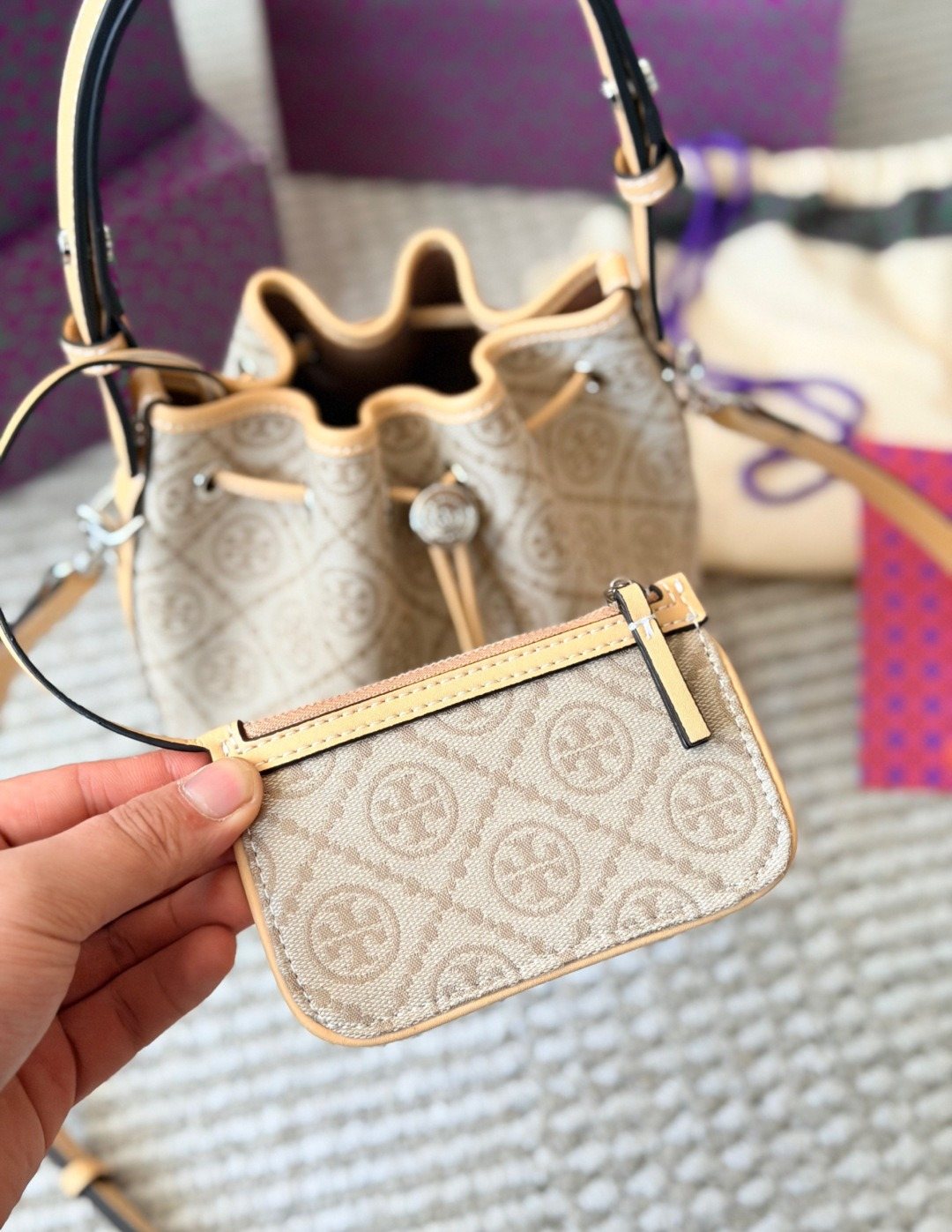 Tory Burch T Monogram Scalloped Bucket Bag — detail