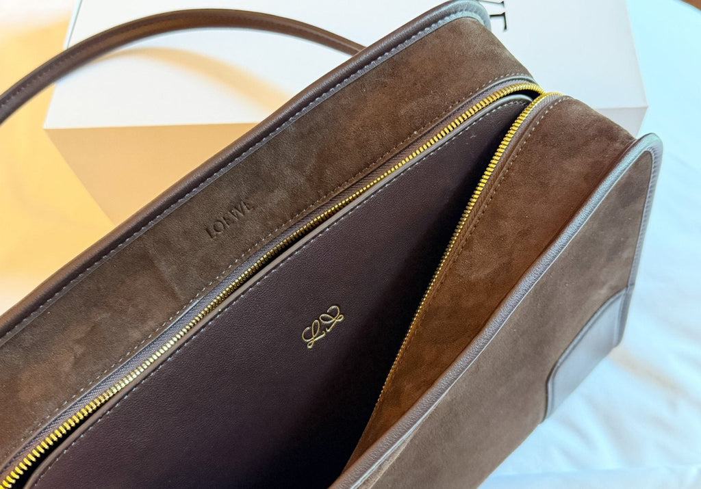 Loewe Amazona180 Top-Handle Shoulder Bag — detail