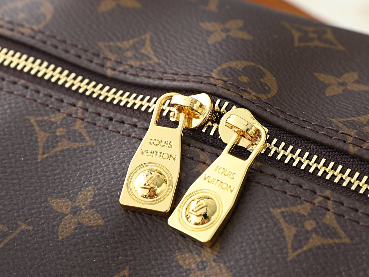 Louis Vuitton Keepall Cargo Monogram Travel Bag — detail