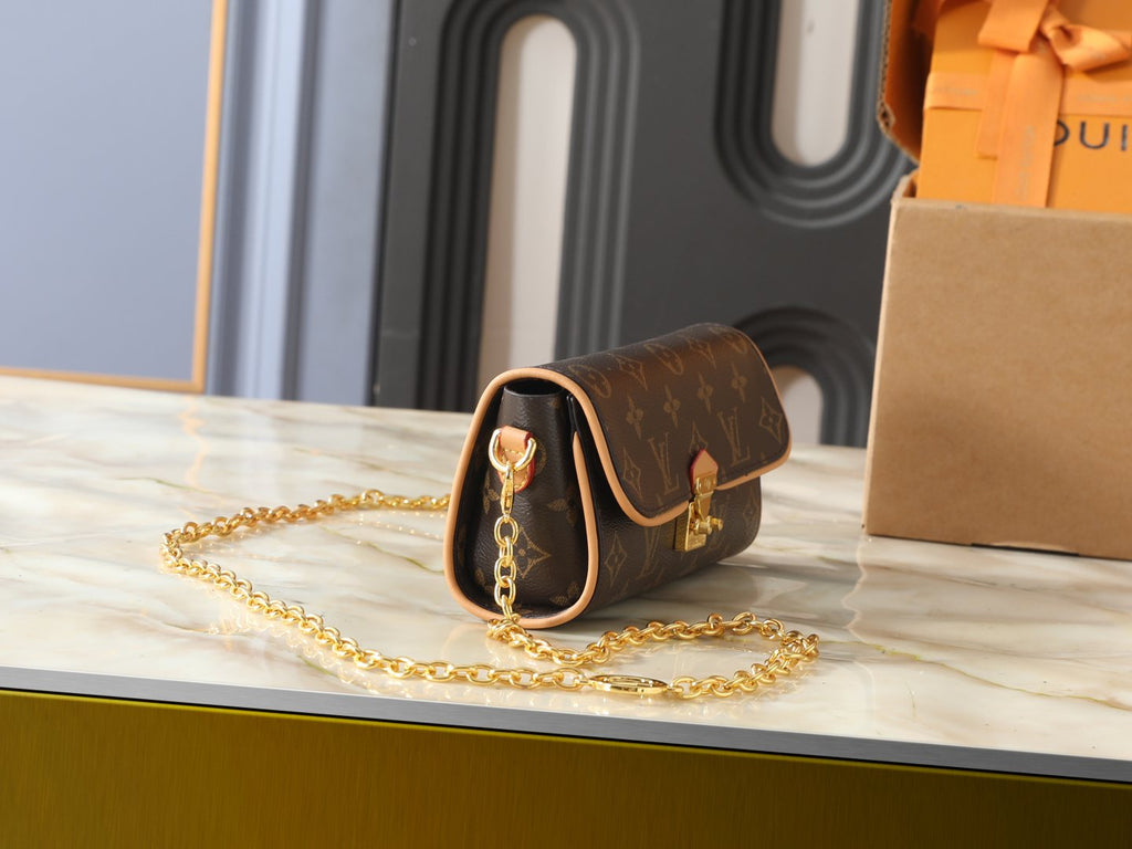Louis Vuitton Pochette Camille Monogram Chain-Strap Bag — side