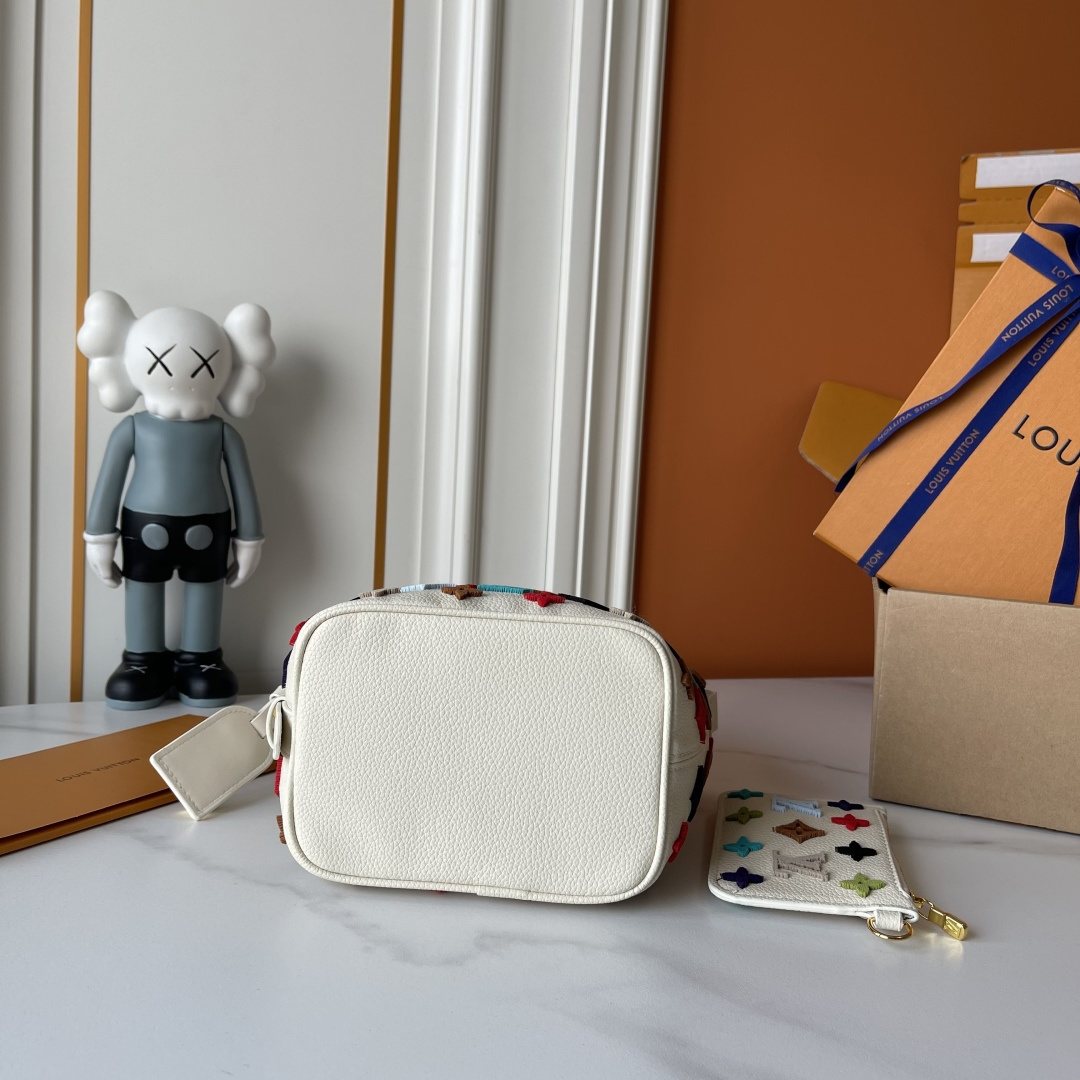Louis Vuitton All In BB Monogram Bucket Bag — detail