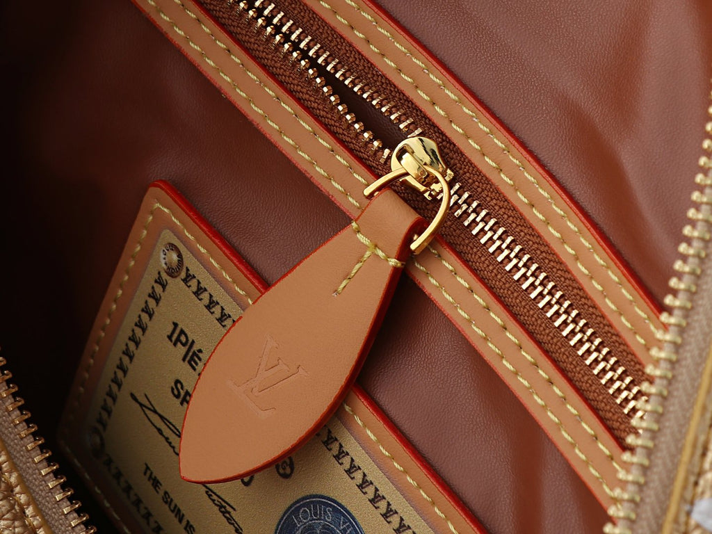 Louis Vuitton Speedy Bandoulière White Monogram Bag — detail
