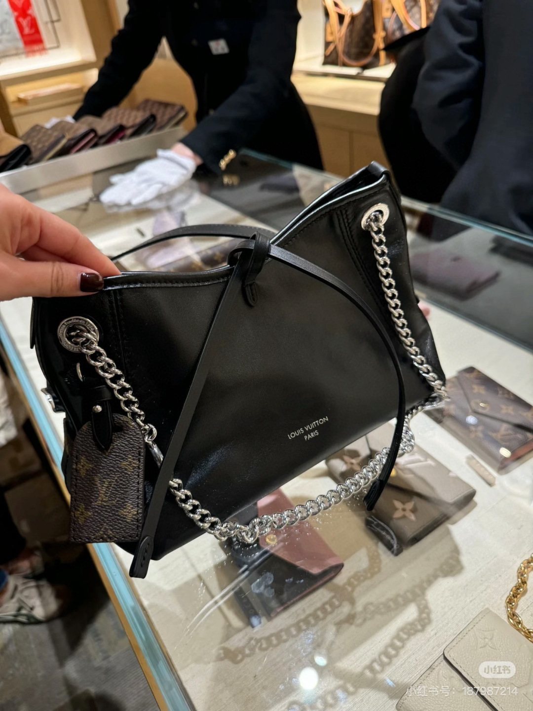 Louis Vuitton Carryall BB Black Chain Shoulder Bag — front