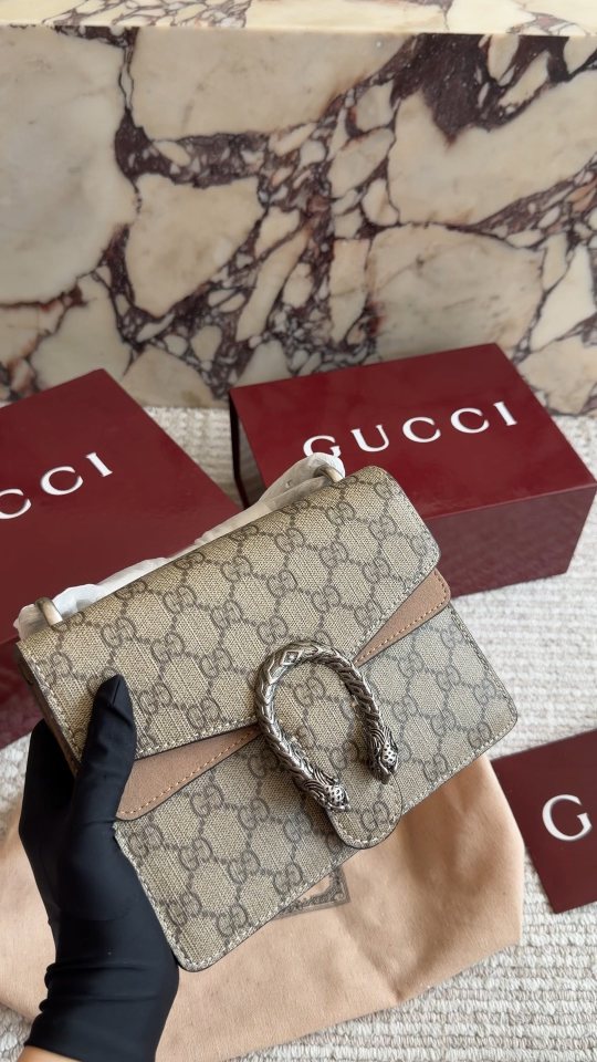 Gucci Dionysus Chain-Strap Shoulder Bag — hero