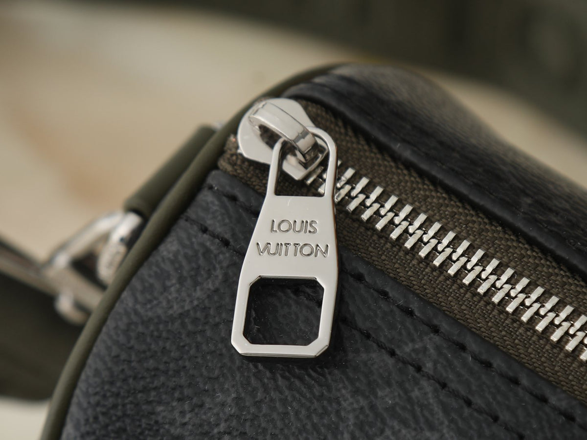 Louis Vuitton Keepall Bandoulière Duffel Bag — detail