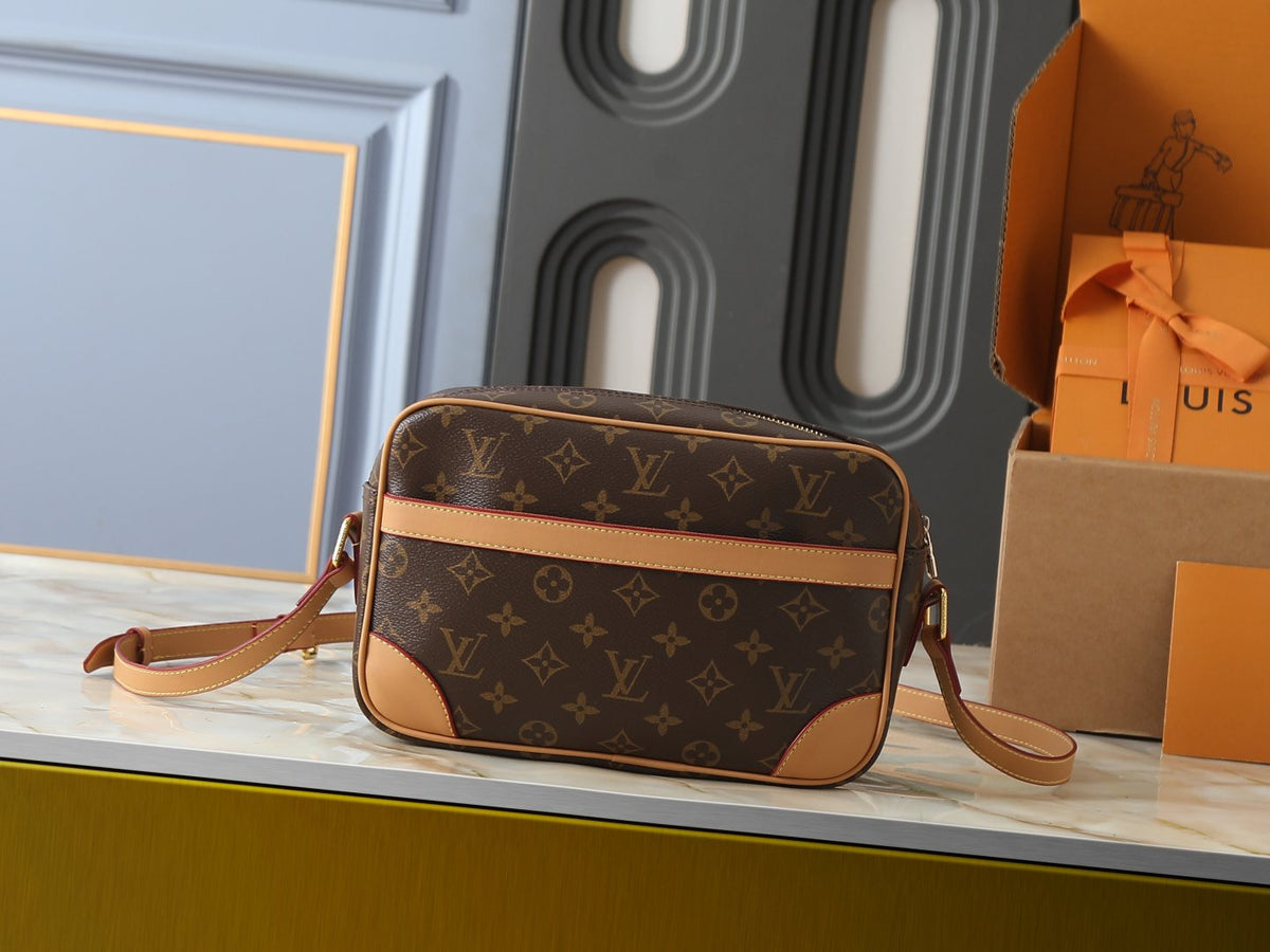Louis Vuitton Monogram Camera Crossbody Bag — front