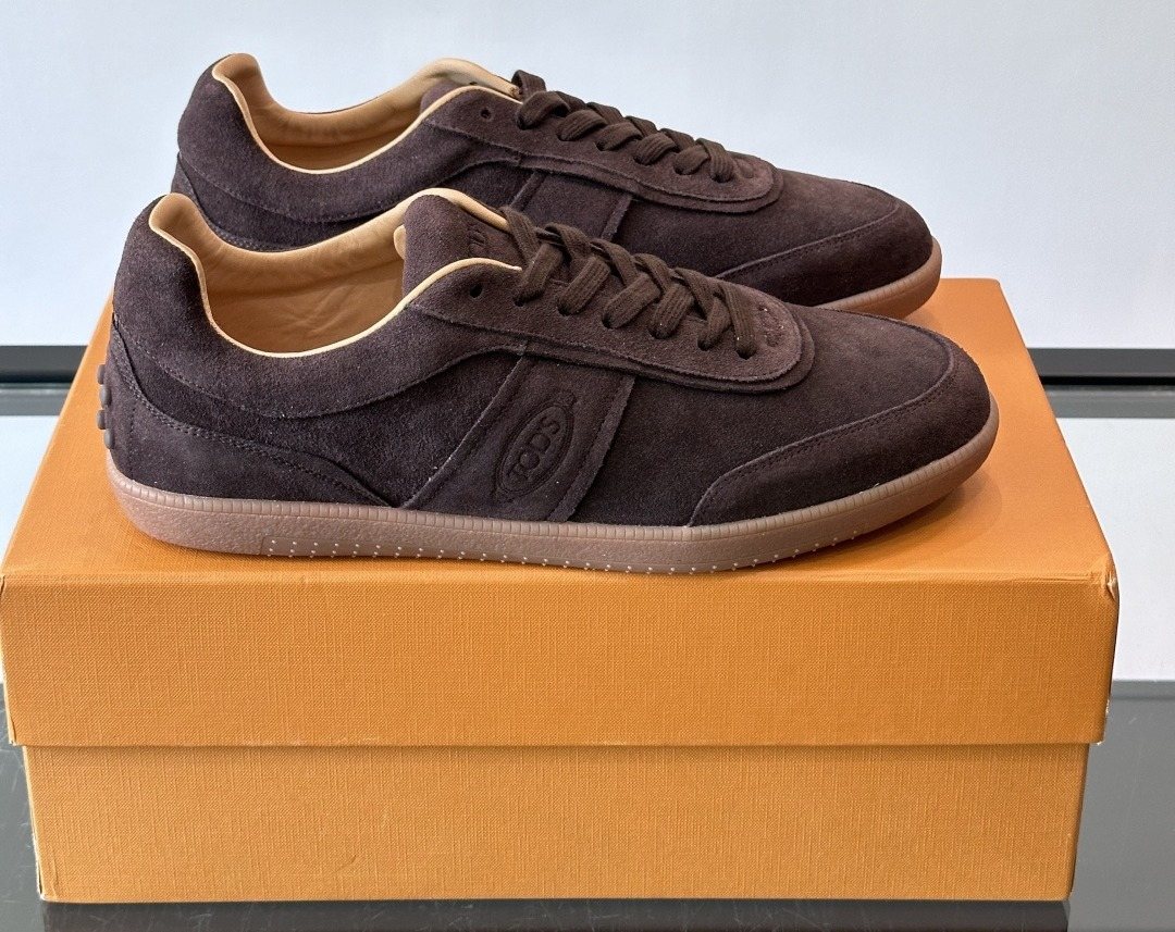 Tod's Men's Suede Low-Top Sneakers — front