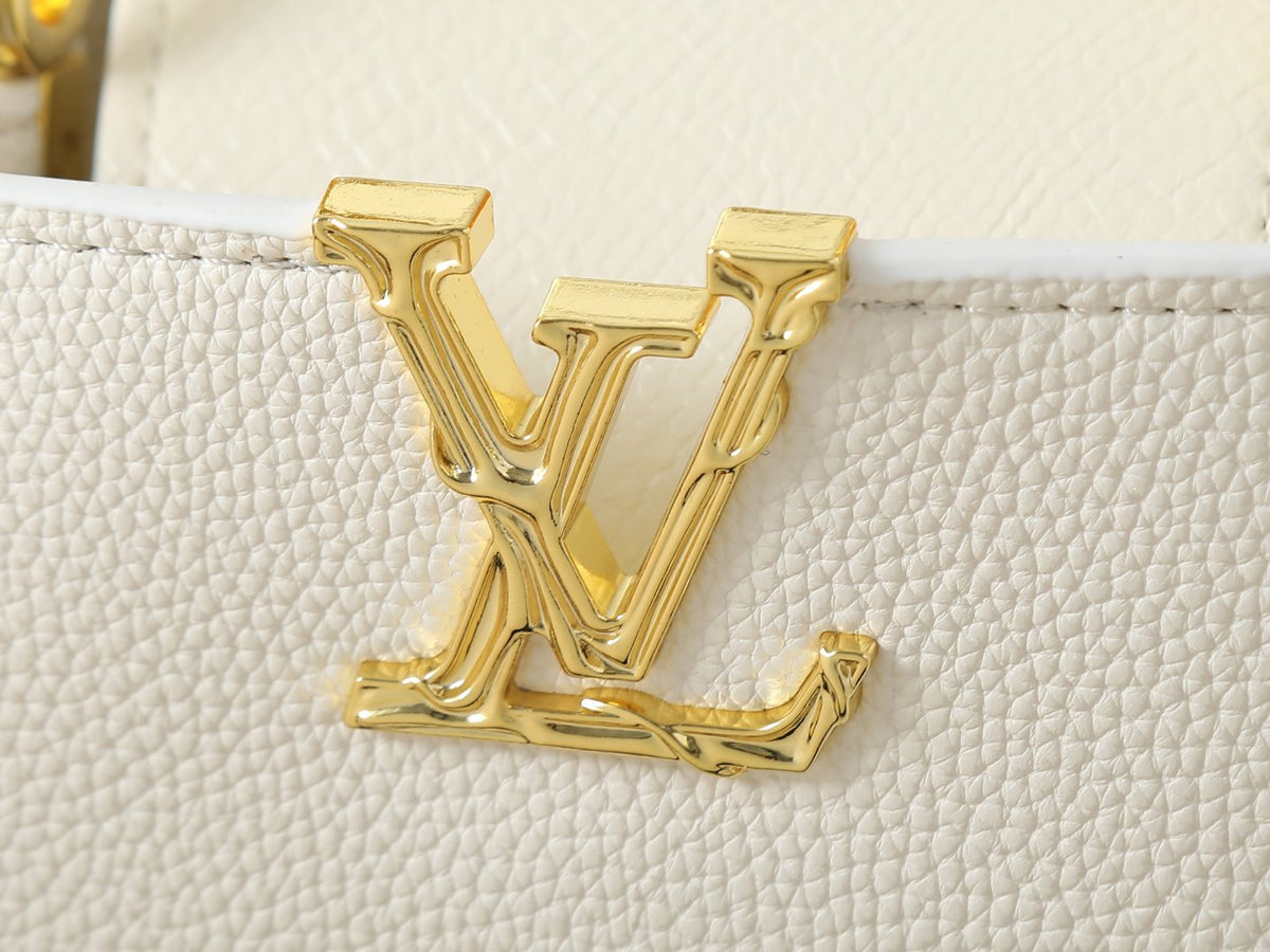 Louis Vuitton Acanto Capucines Top-Handle Bag — detail