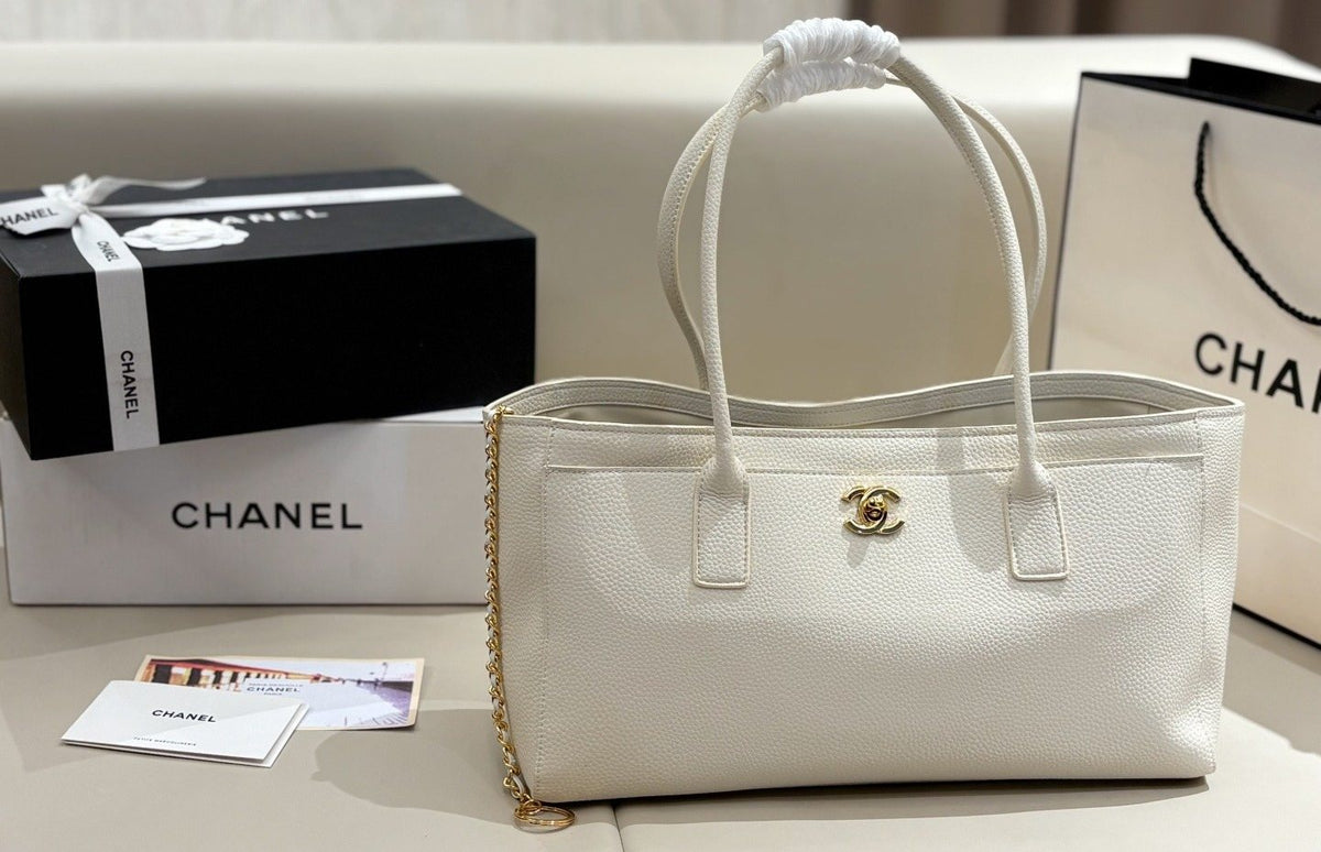 Chanel Cerf Textured Tote Bag — front
