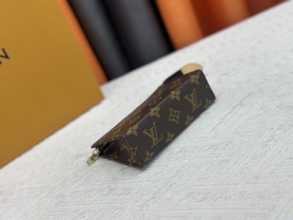 Louis Vuitton Monogram Toiletry Pouch — side
