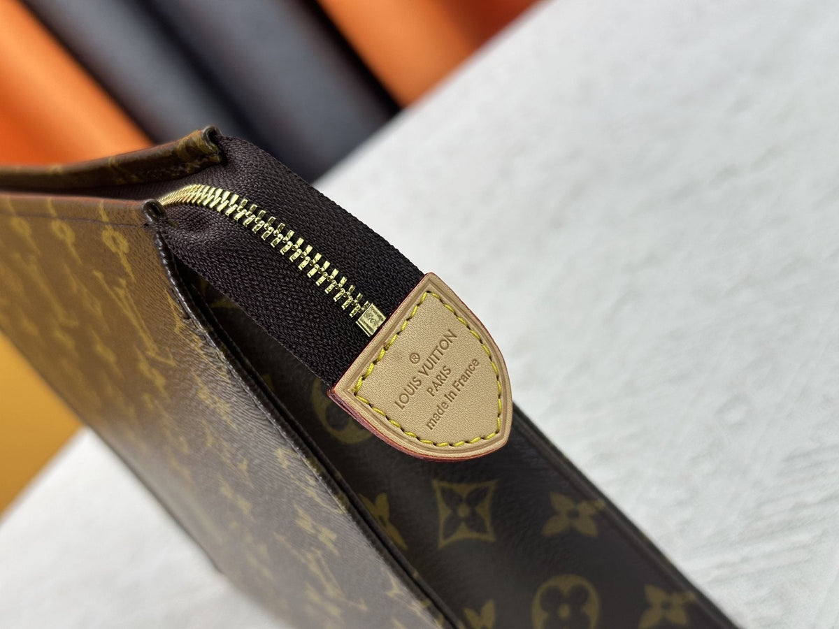 Louis Vuitton Monogram Toiletry Pouch — detail