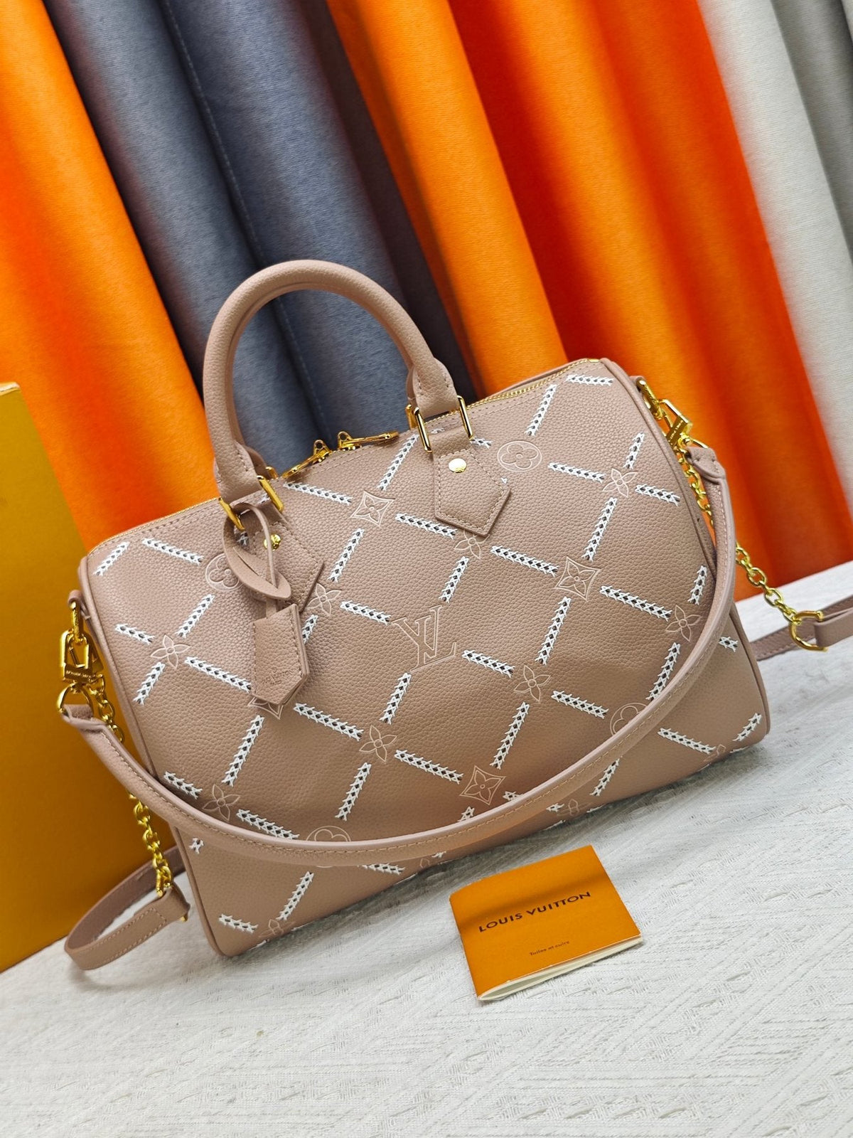 Louis Vuitton Speedy Bandoulière Printed Leather Bag — front
