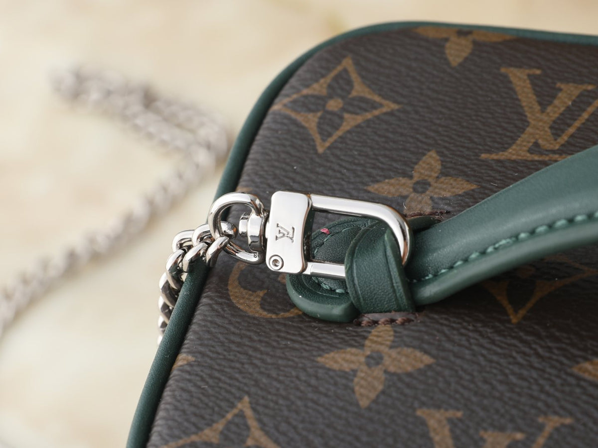 Louis Vuitton Nice Monogram Vanity Bag — detail