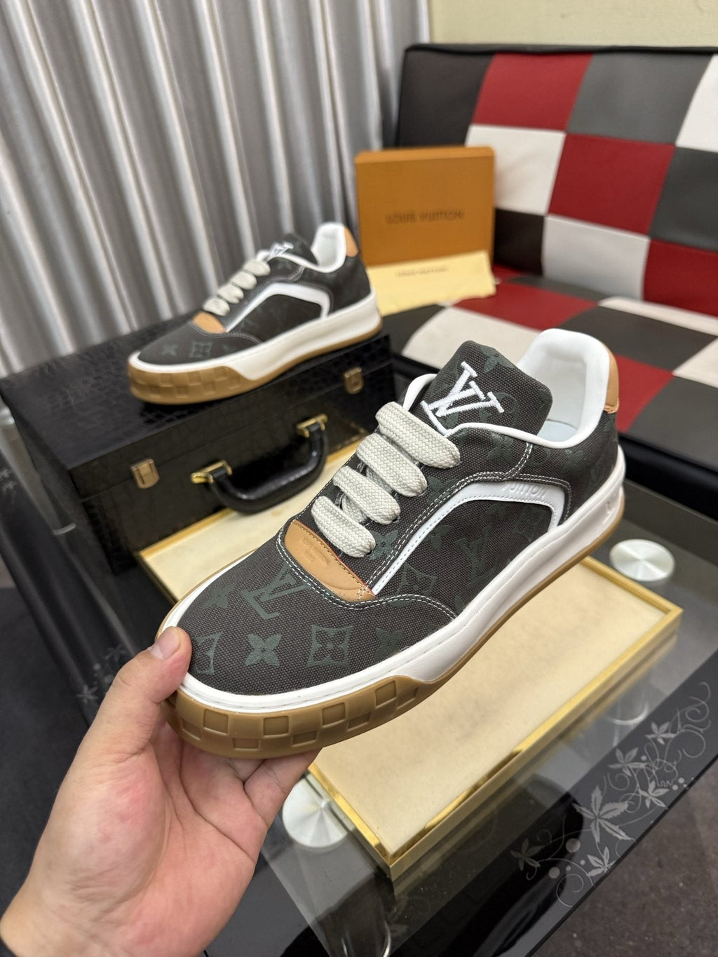 Louis Vuitton Patterned Low-Top Sneakers — model