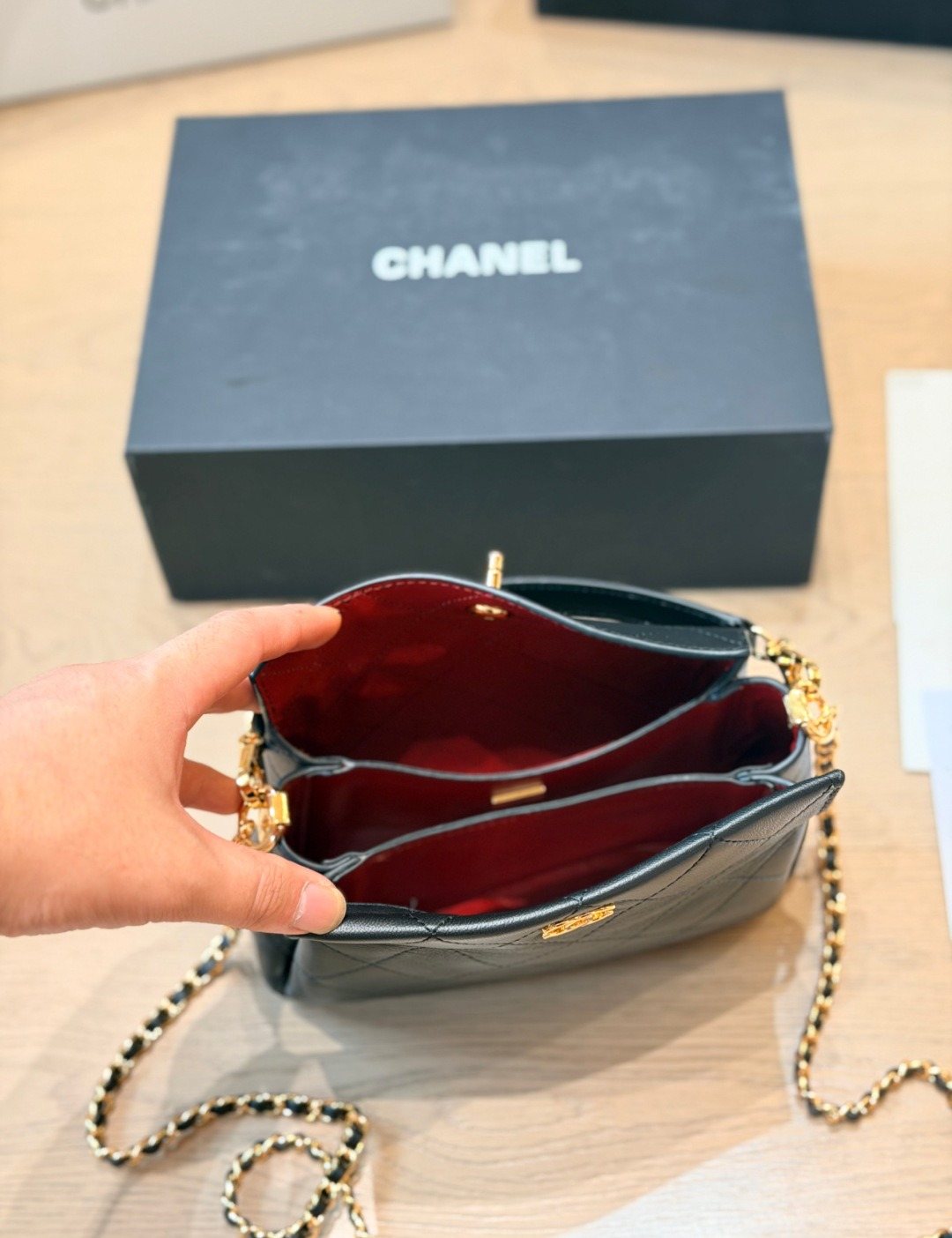 Chanel Rounded Diamond-Quilted Top-Handle Bag — detail