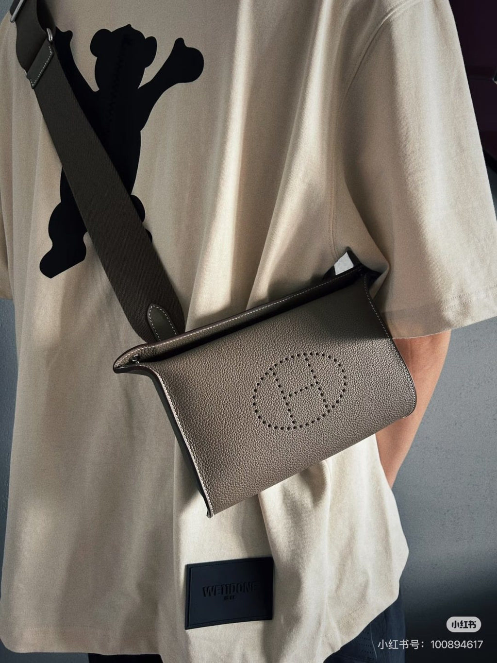 Hermès Videpoche Perforated H Crossbody Bag — model
