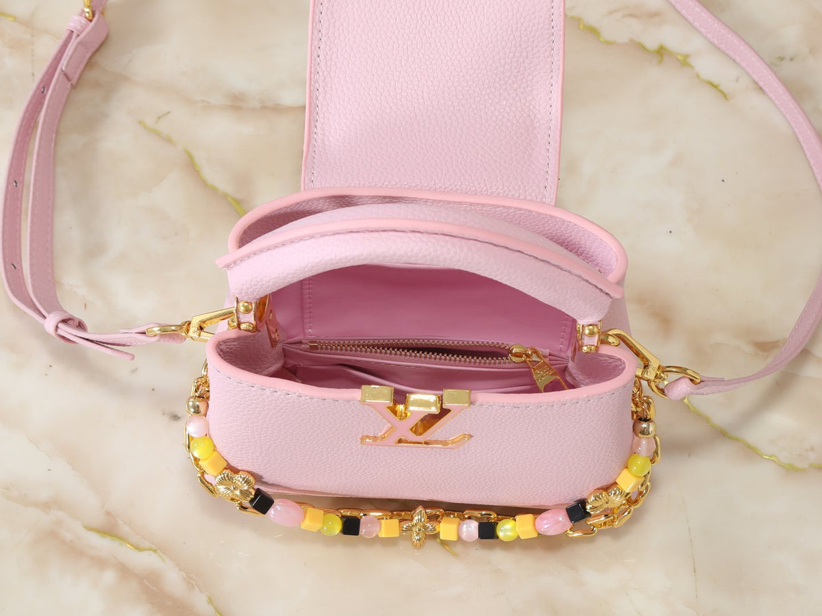Louis Vuitton Capucines Pink Chain Top-Handle Bag — detail