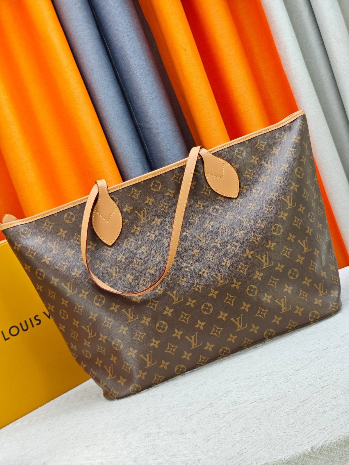 Louis Vuitton Nevereverfull Cargo Monogram Tote — back