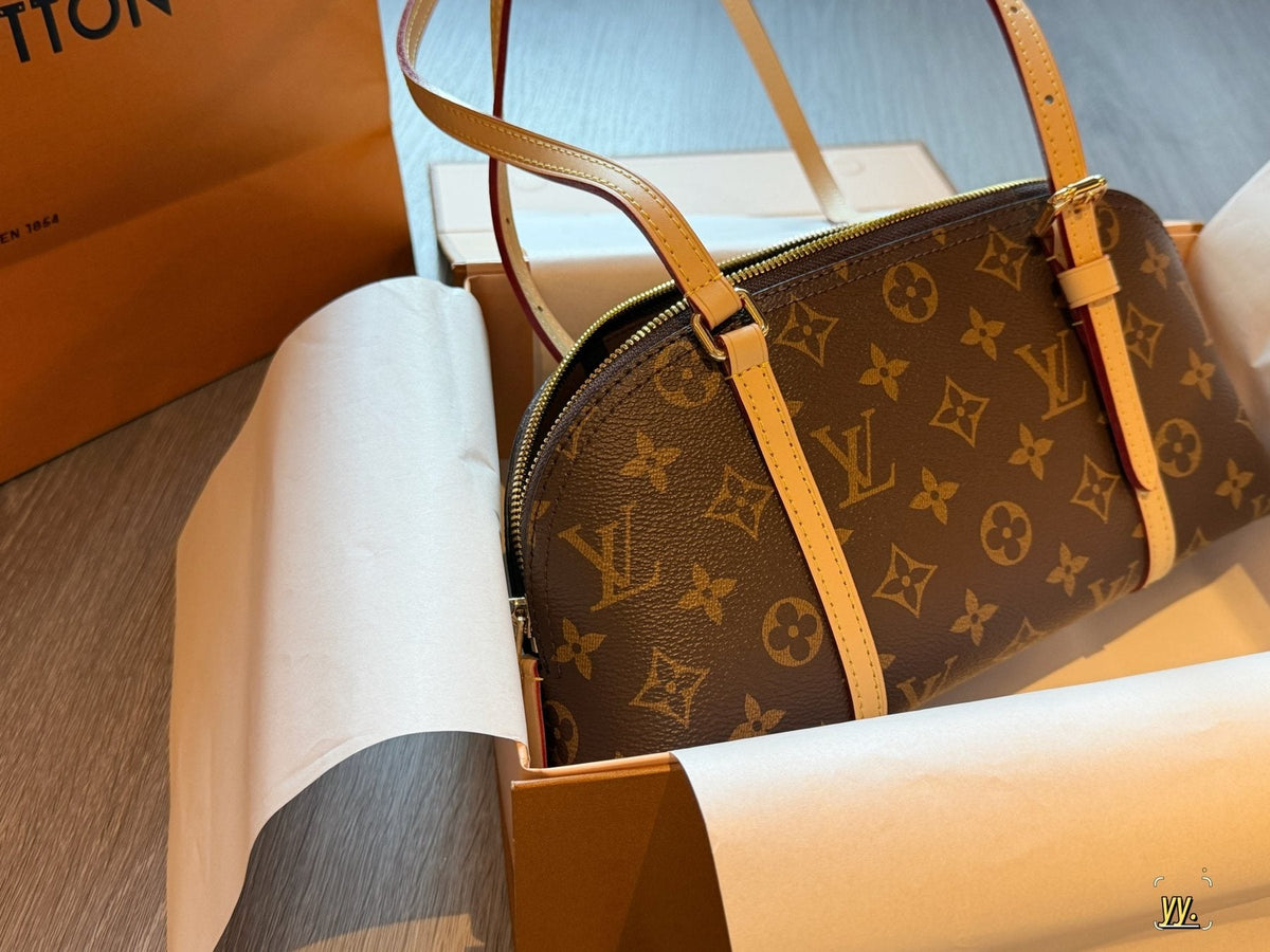 Louis Vuitton Squire East West Monogram Shoulder Bag — side