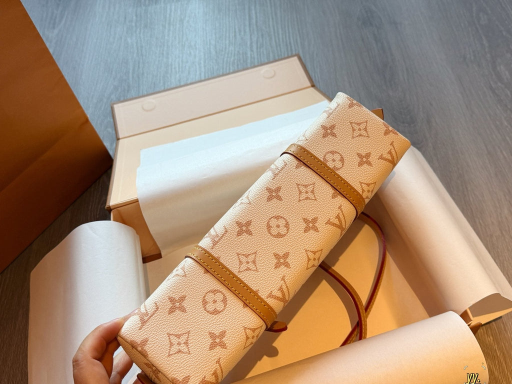 Louis Vuitton Squire East West Monogram Shoulder Bag — front