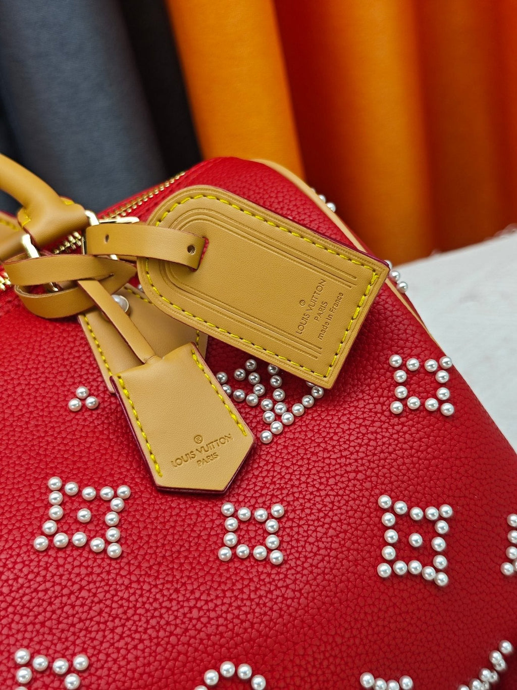 Louis Vuitton Speedy Bandoulière Pearl-Motif Handbag — detail