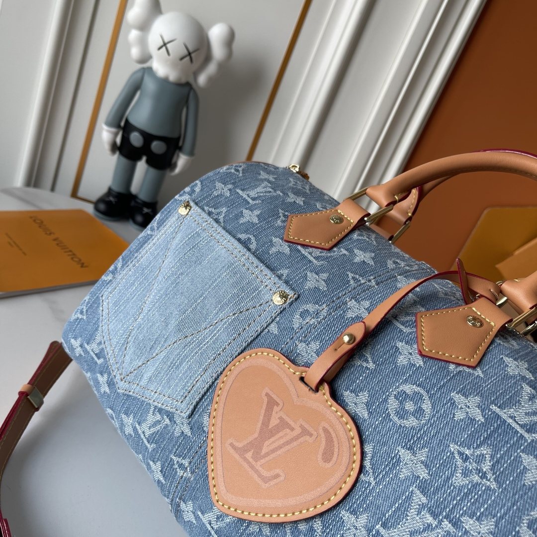 Louis Vuitton Speedy Soft Monogram Denim Handbag — detail