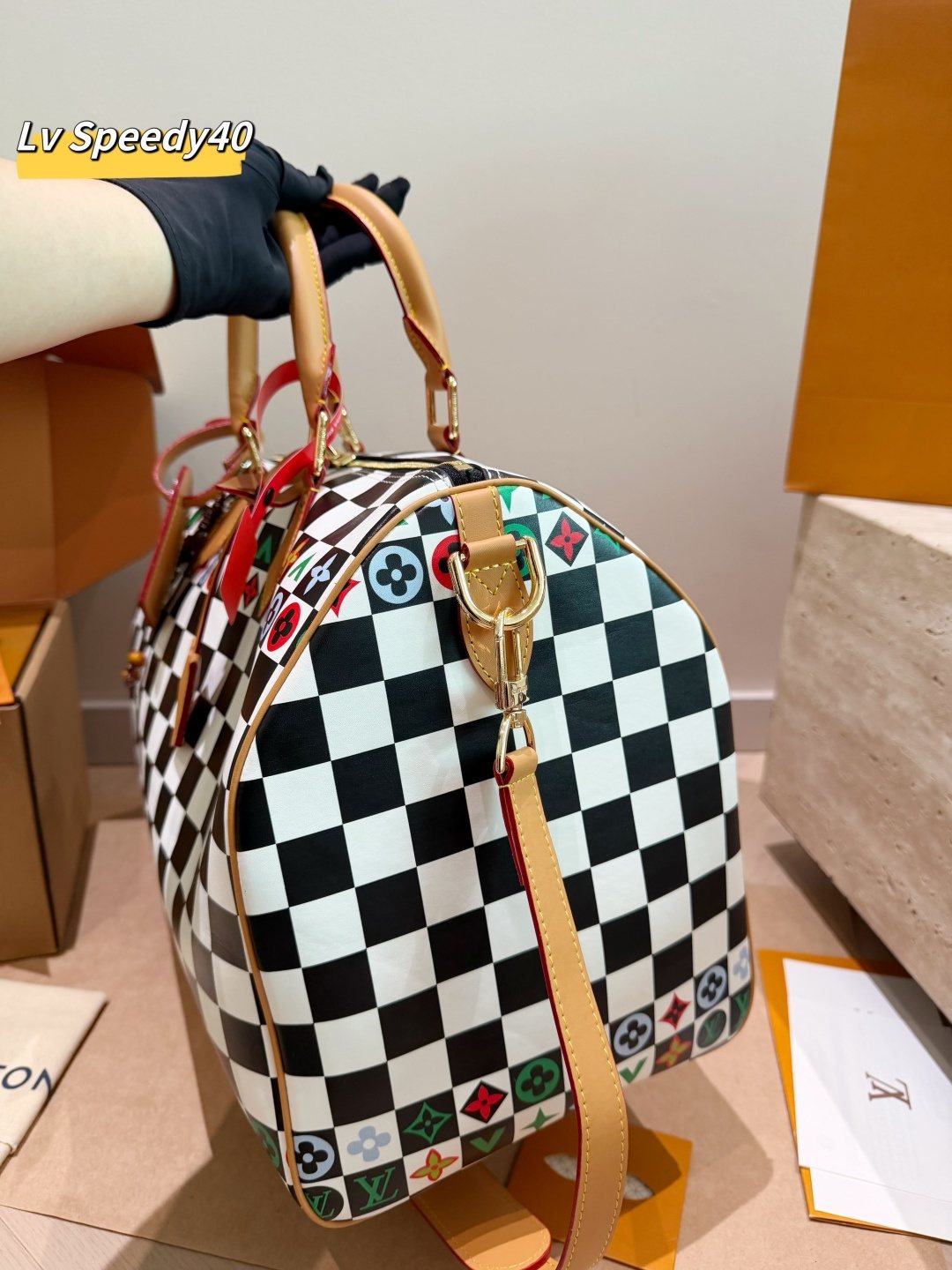 Louis Vuitton Speedy Bandoulière Zip-Top Satchel — side