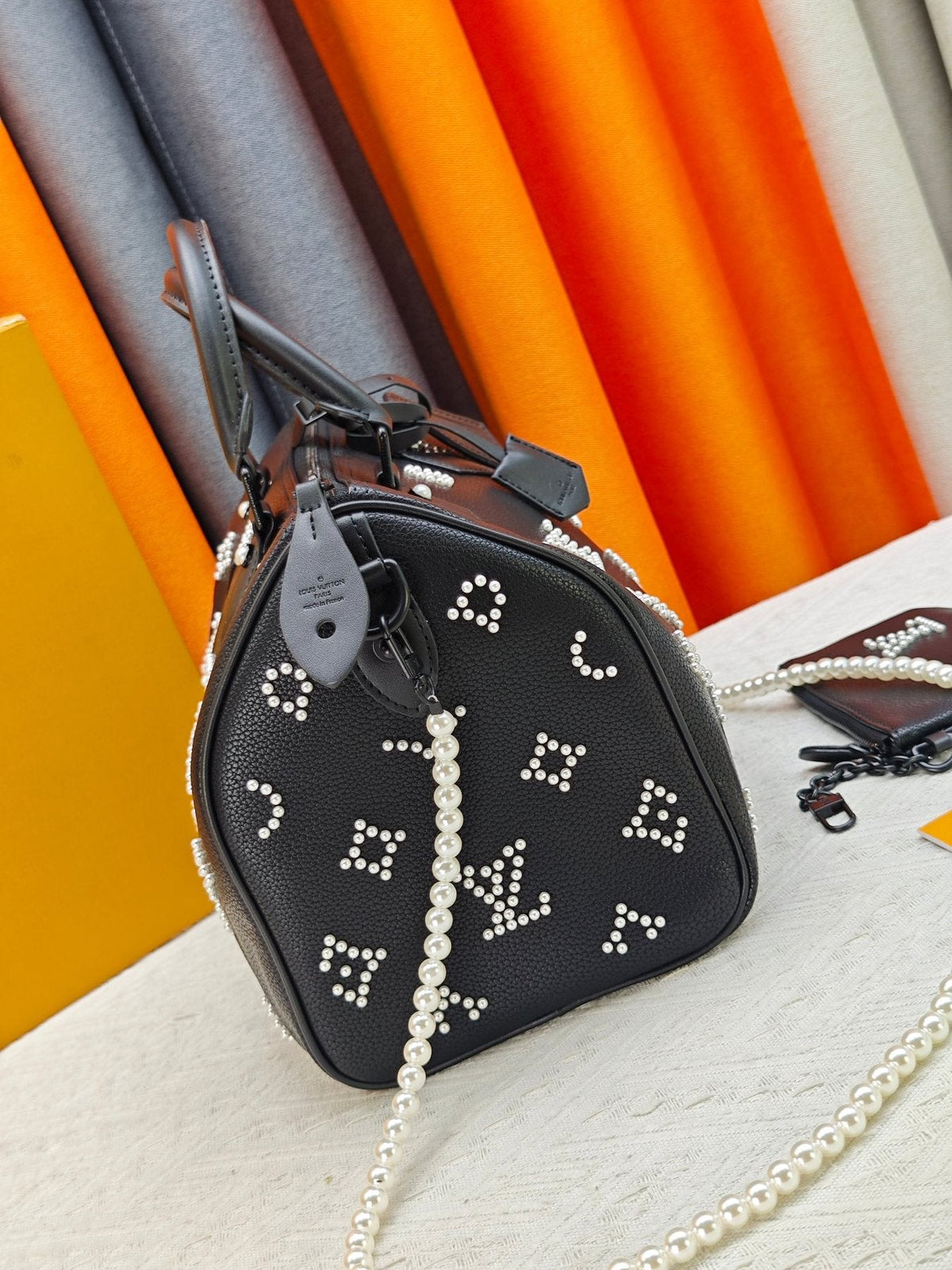 Louis Vuitton Speedy Bandoulière Pearl-Motif Handbag — side