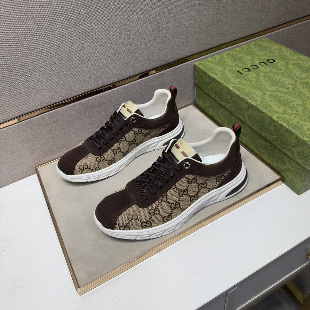 Gucci Patterned Low-Top Sneakers — side