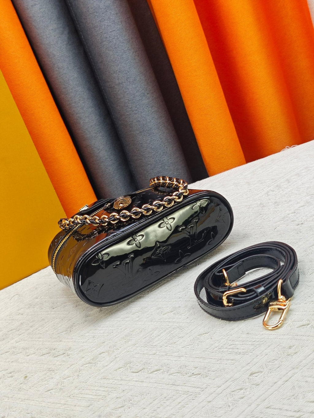 Louis Vuitton Vanity Chain Pouch in Glossy Black Monogram — detail