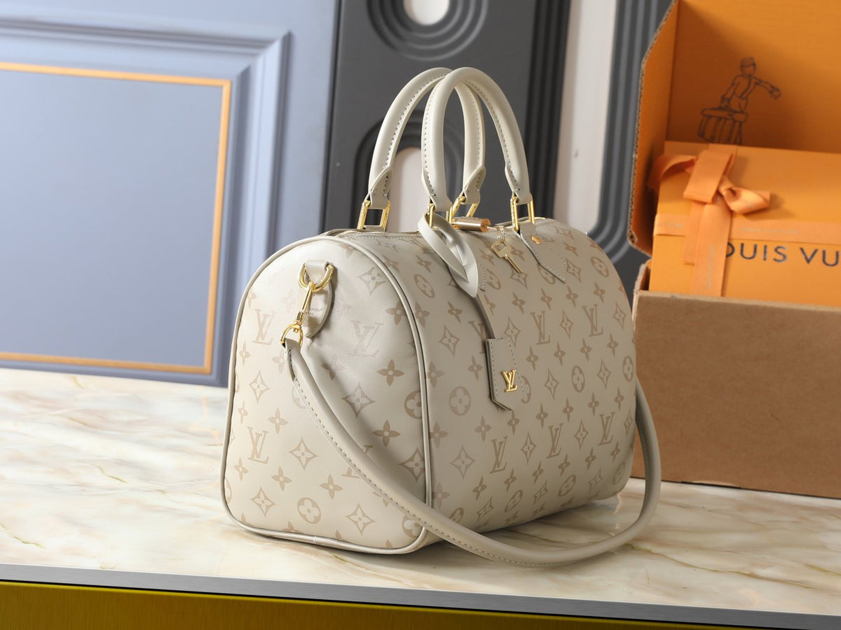 Louis Vuitton Speedy Soft Bandoulière Monogram Bag — side