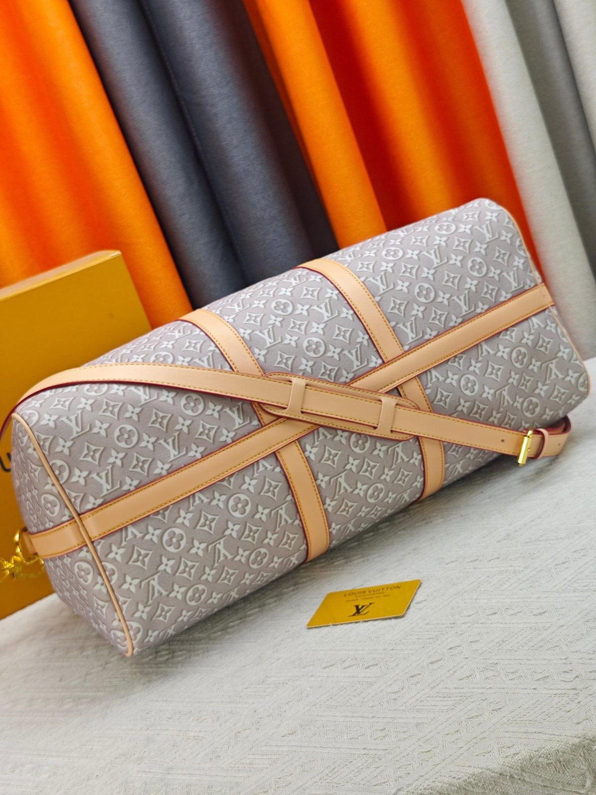 Louis Vuitton Keepall Bandoulière Monogram Duffel Bag — detail