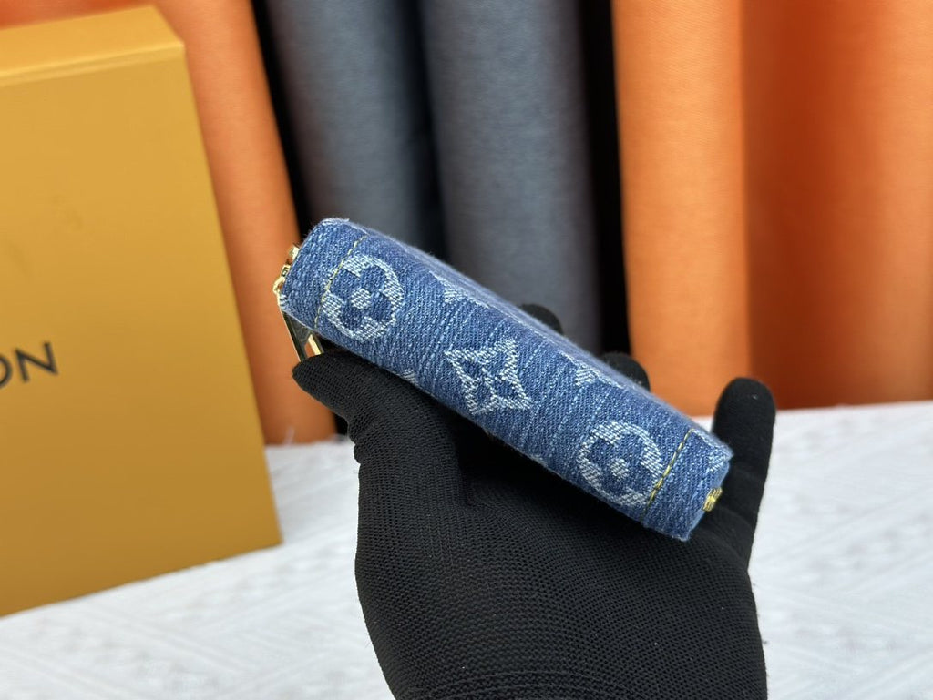 Louis Vuitton Zippy Monogram Denim Coin Purse — side