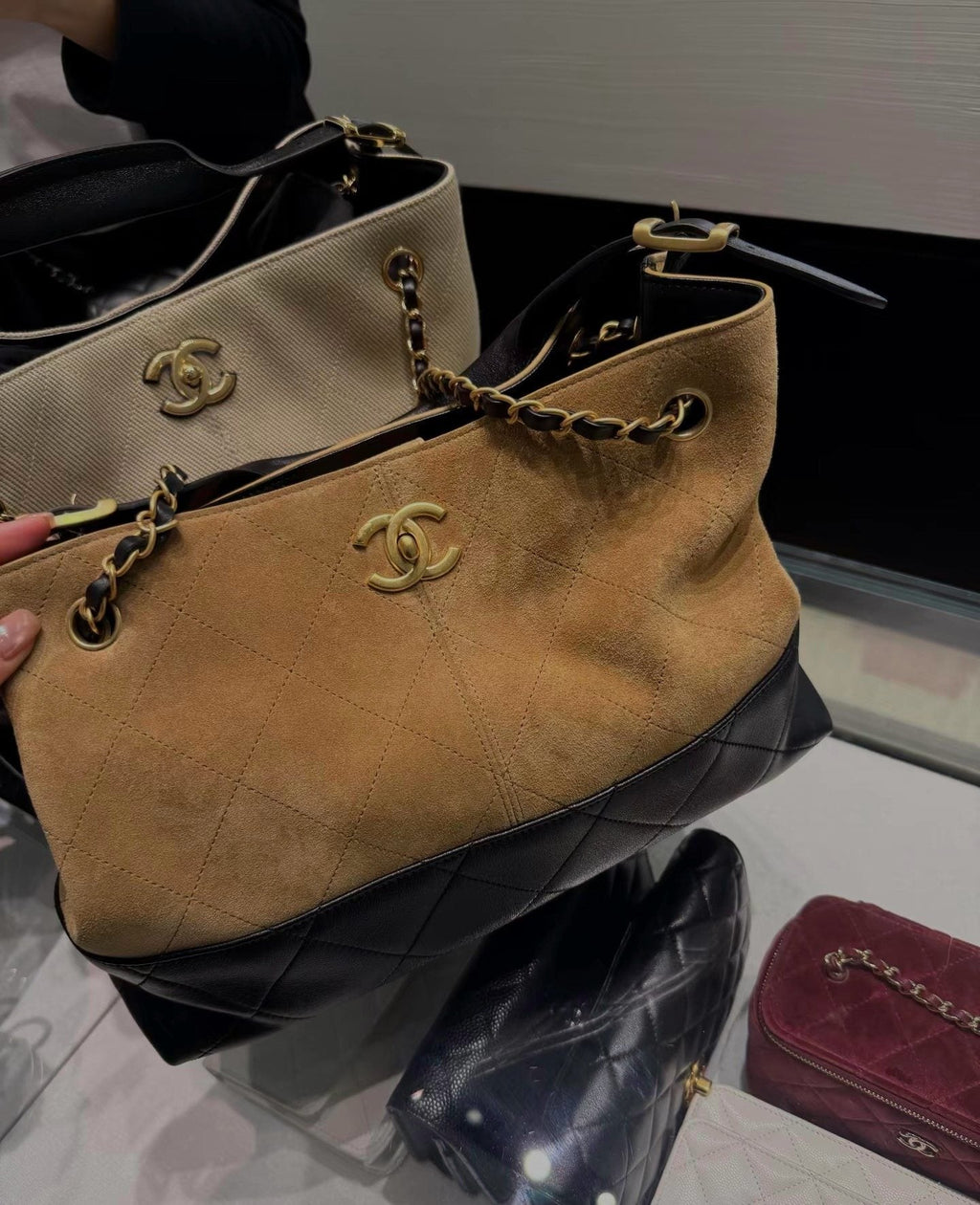 Chanel Two-Tone Chain Hobo Bag — detail