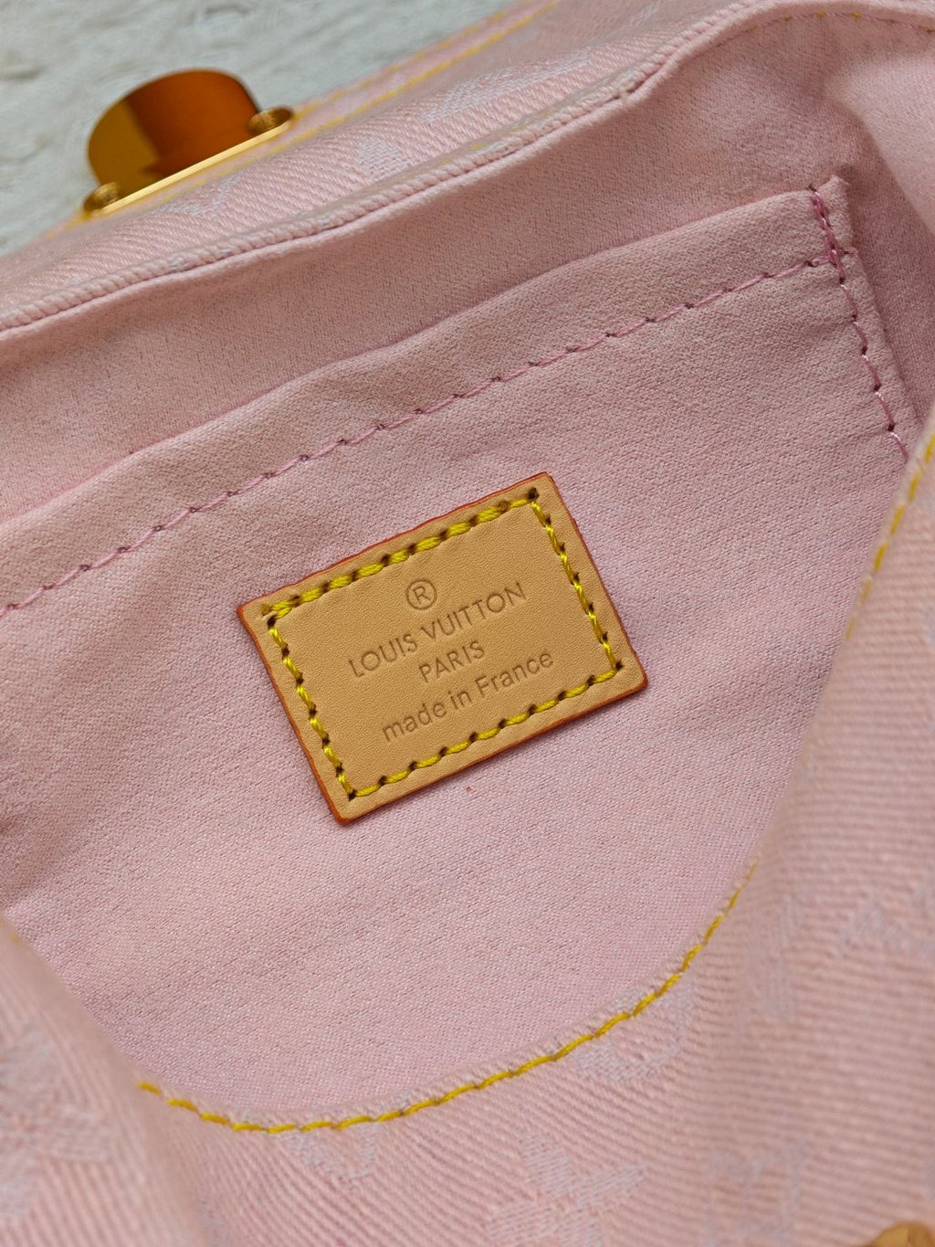 Louis Vuitton Pink Monogram Flap Shoulder Bag — detail