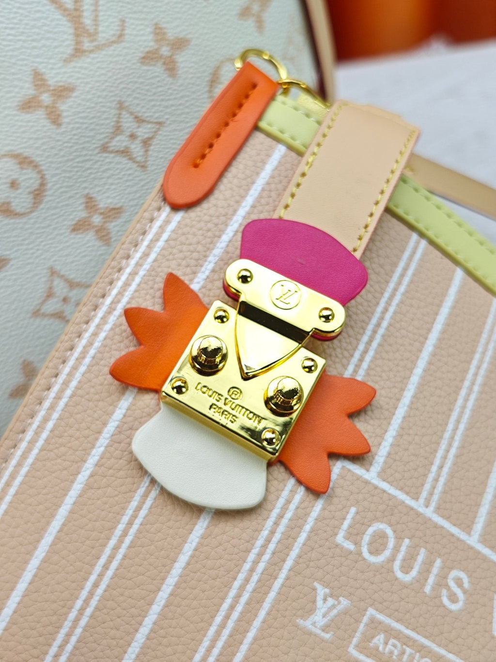 Louis Vuitton Neverfull Inside Out Monogram Tote — detail