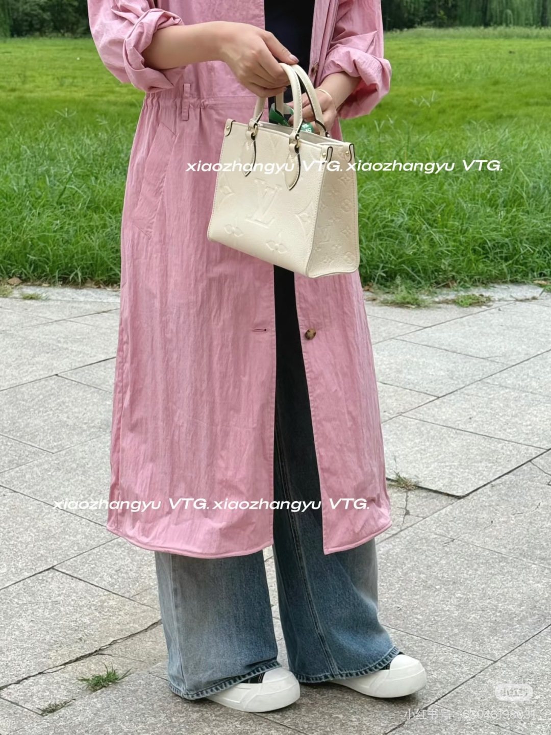 Louis Vuitton OnTheGo Structured Tote Bag — model