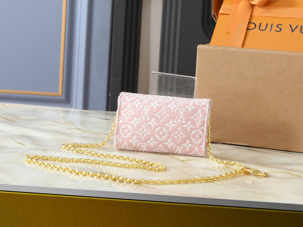 Louis Vuitton Pouch Metis Monogram Chain-Strap Pouch — back