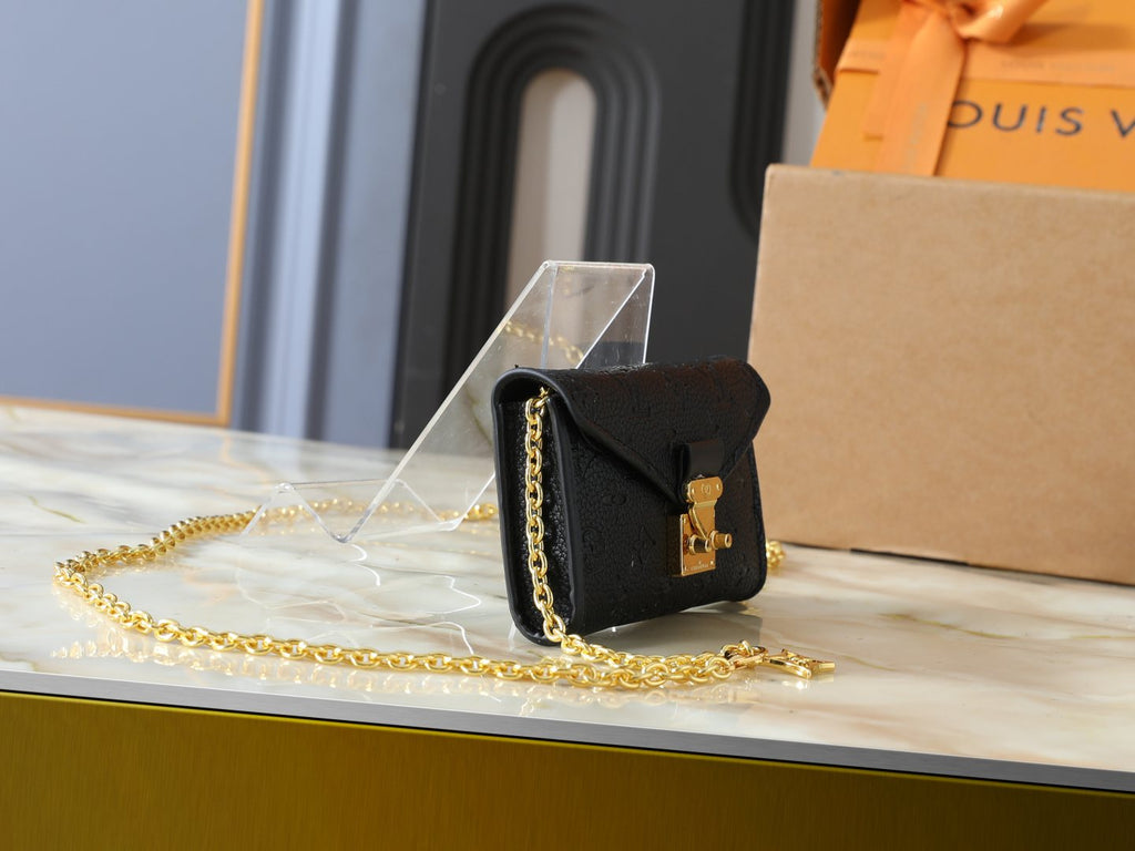 Louis Vuitton Pouch Metis Monogram Chain-Strap Pouch — side