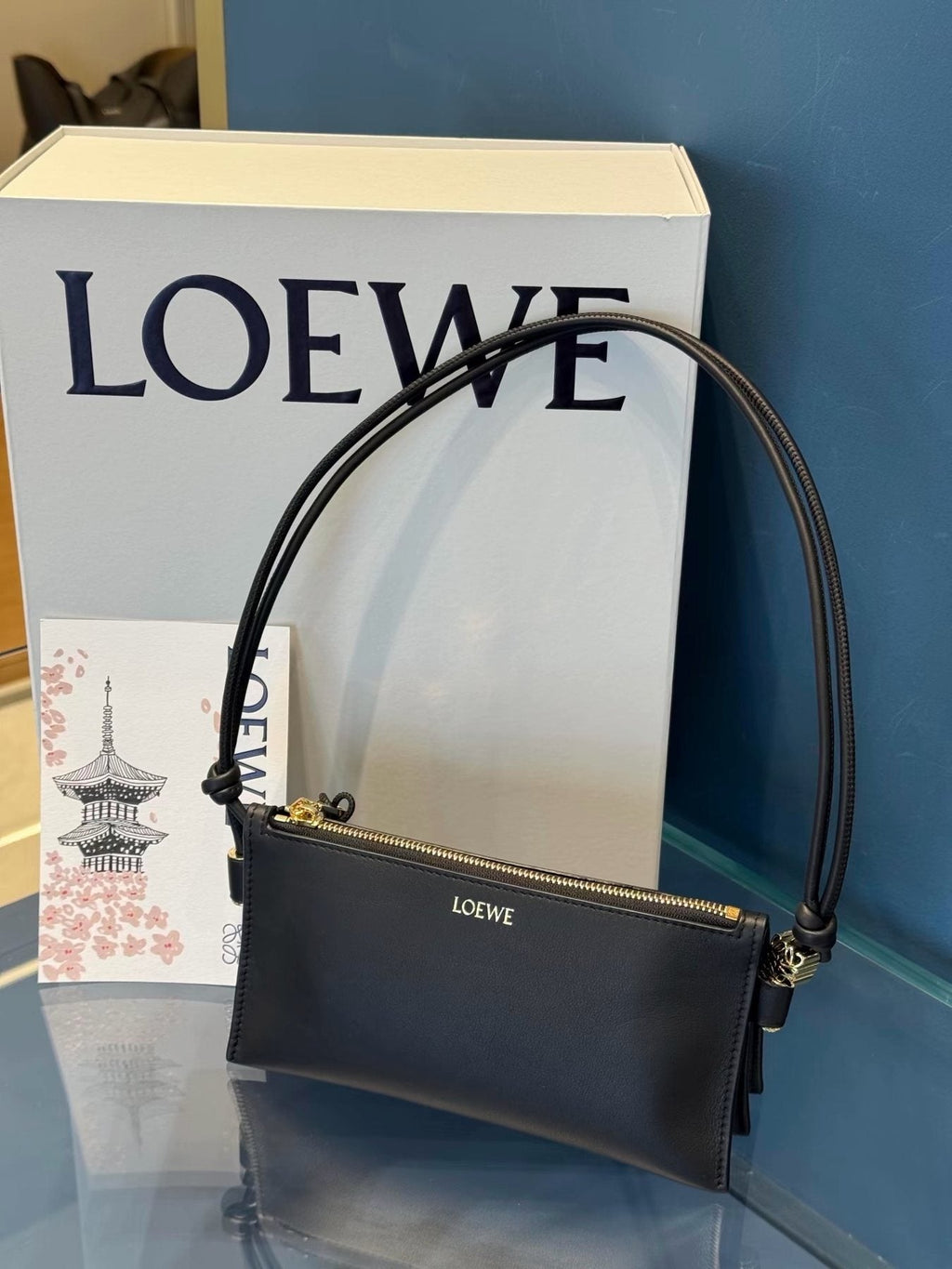 Loewe Accordion-Side Shoulder Bag — front